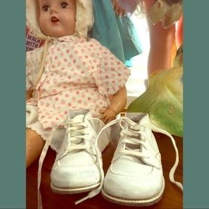 Vintage White Leather Toddler Shoes